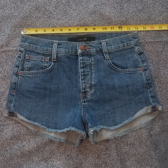 Joe's Jeans High Rise Side Roll Short in Tory - Picture 1 of 10